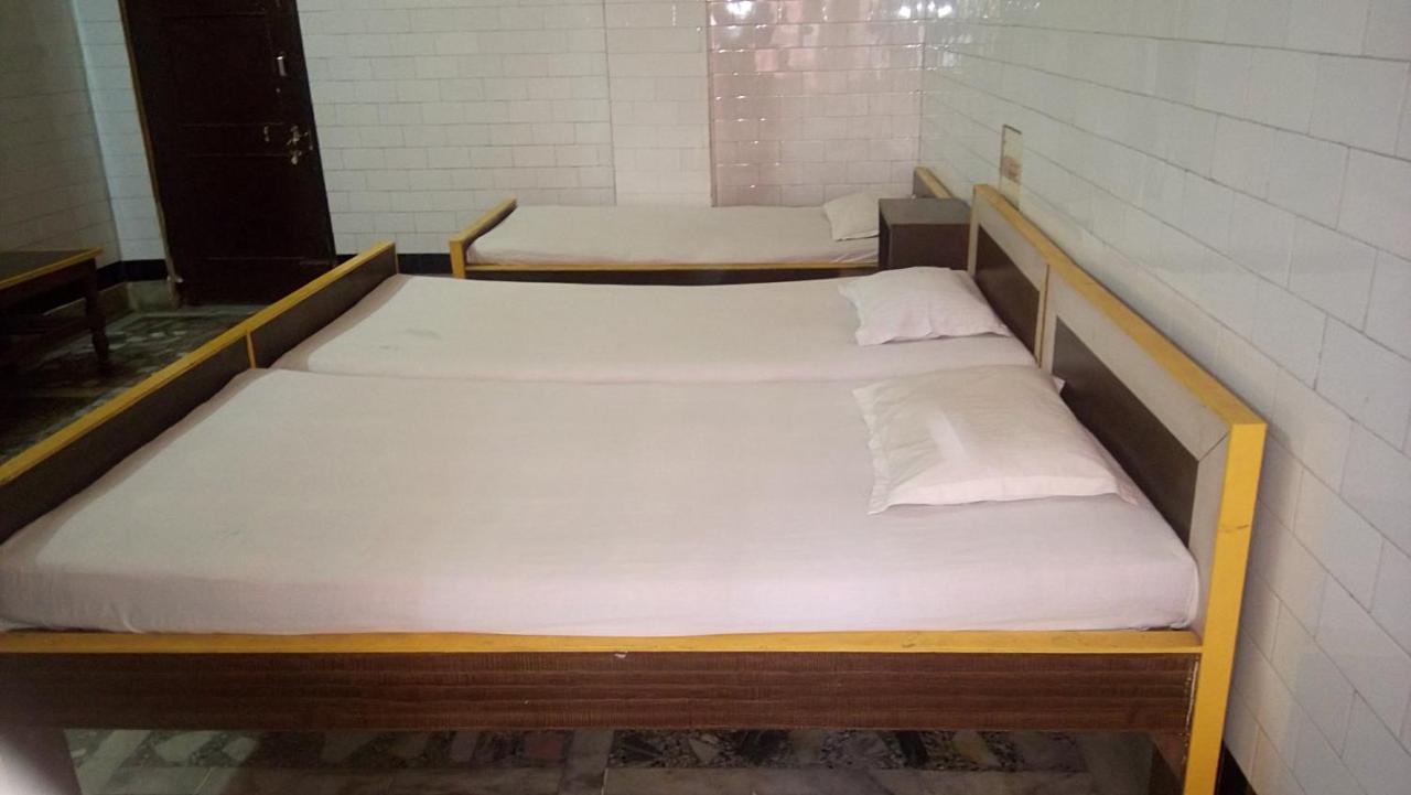 Hotel Prince Guwahati Zewnętrze zdjęcie