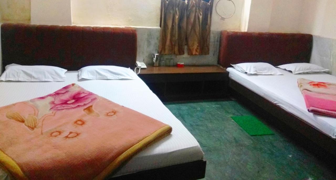 Hotel Prince Guwahati Zewnętrze zdjęcie